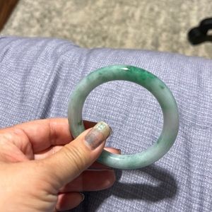 Grade A jadeite round bangle